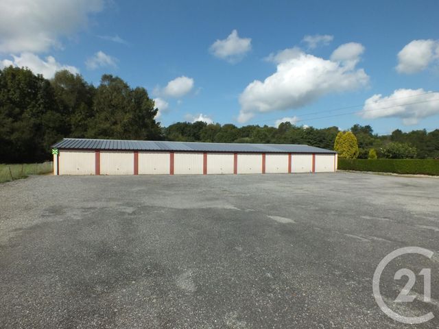 parking - LANNEMEZAN - 65